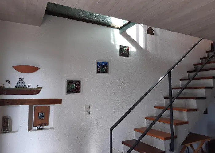 Red Art Maisonette 別荘 *