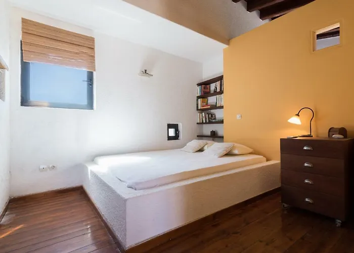 Vakantiehuis Red Art Maisonette